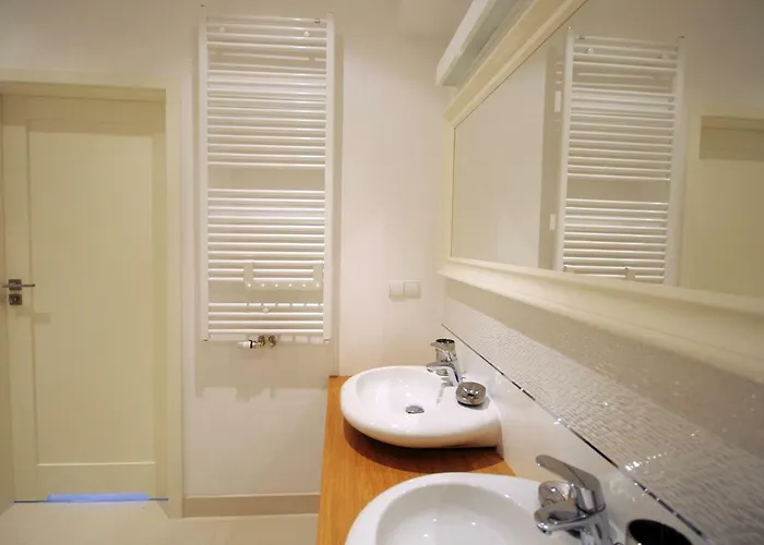 Z Tarasem Plaza 22 Rogowo (Gryfice)